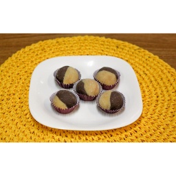 [33840] MINI BRIGADEIRO ELE E ELA BONISSIMA